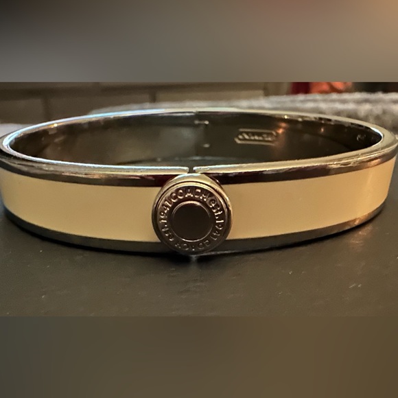 Coach enamel bracelet size small. Color white and silver just like new! - Picture 1 of 3